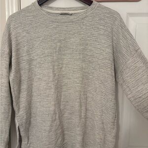 Aerie Women’s Light Heather Gray Crewneck Sweater
